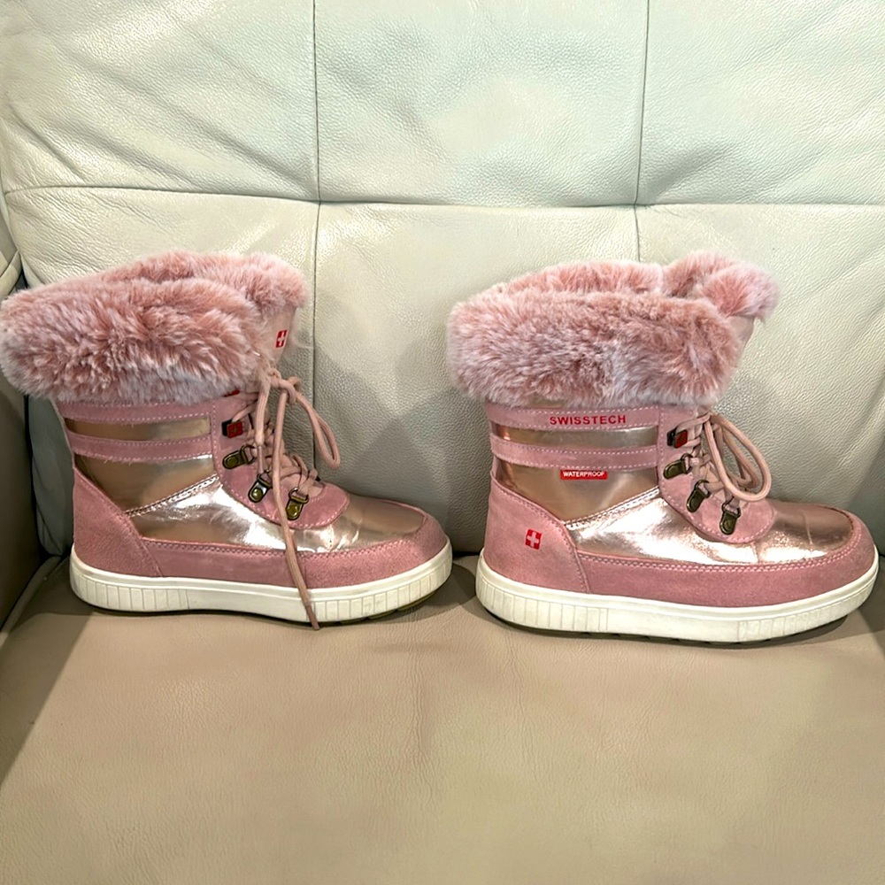 Swisstech Pink Winter Boots, Cow Suede, Faux Fur Fleece 3M Insulated - G…